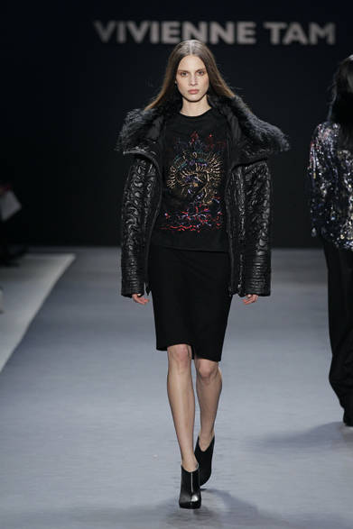 <strong>VIVIENNE TAM｜ヴィヴィアン タム</strong>　2012-13年秋冬コレクション速報