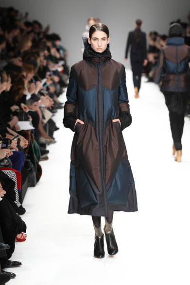 <strong>ISSEY MIYAKE｜イッセイミヤケ</strong>　2012-13年秋冬コレクション速報