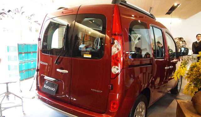 <strong>RENAULT KANGOO IMAGE｜ルノー カングー イマージュ</strong>