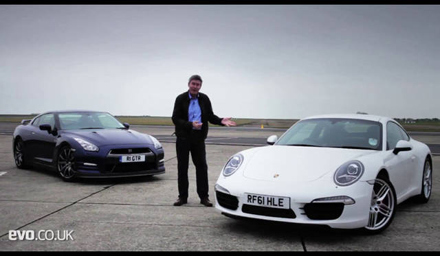 Tiff Needell in front of Porsche 911 Carrera S & Nissan GT-R｜ポルシェ  911 カレラSとGT-Rを前にしたティフ・ニーデル