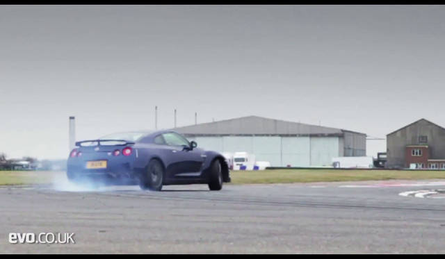 <strong>Nissan GT-R｜日産 GT-R</strong>