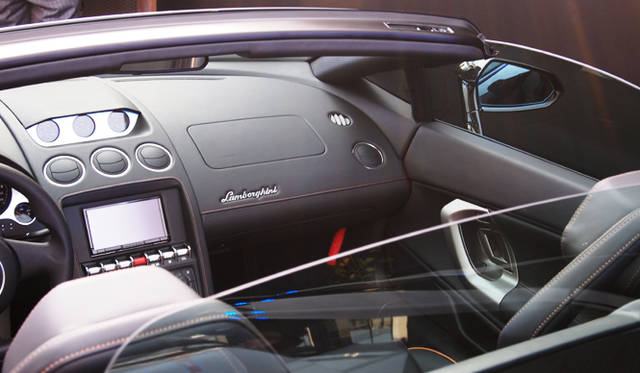 <strong>Lamborghini Gallardo LP550-2 Spyder｜ランボルギーニ ガヤルド LP550-2 スパイダー</strong>