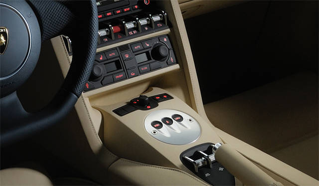 <strong>Lamborghini Gallardo LP550-2 Spyder｜ランボルギーニ ガヤルド LP550-2 スパイダー</strong>