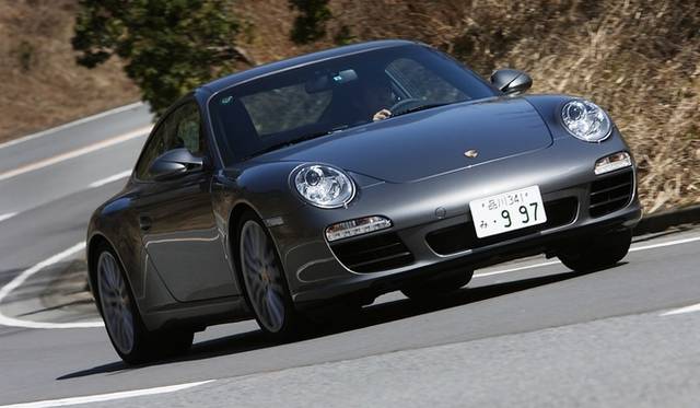 <strong>Porsche 911｜ポルシェ新旧911比較試乗</strong>　997型911カレラ