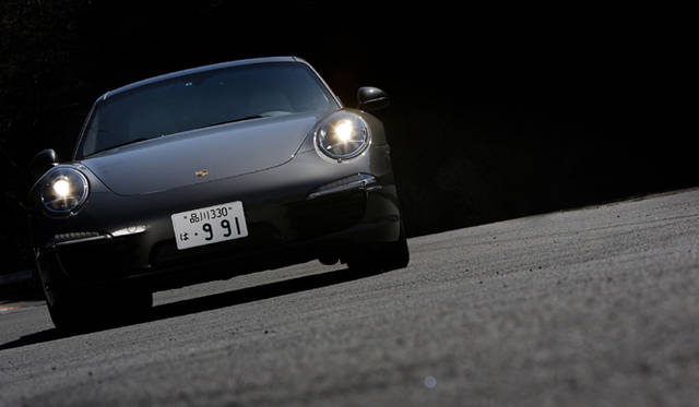 <strong>PORSCHE 911｜ポルシェ 911</strong>