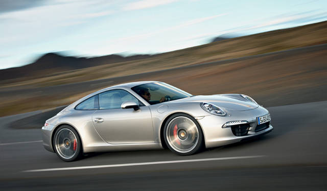 <strong>PORSCHE 911｜ポルシェ 911</strong>