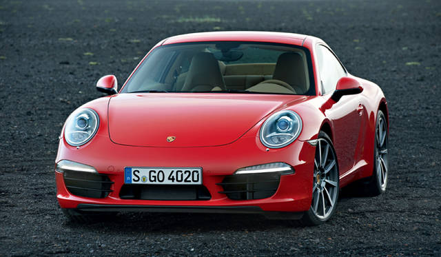 <strong>PORSCHE 911｜ポルシェ 911</strong>