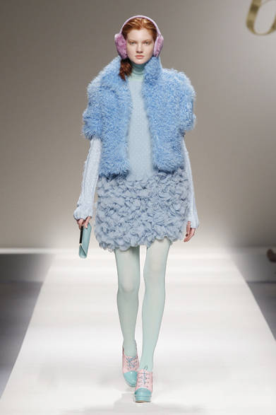 <strong>blugirl｜ブルーガール</strong>　2012-13年秋冬コレクション速報