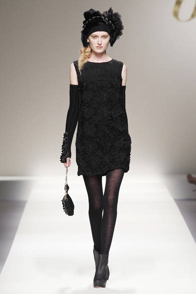 <strong>blugirl｜ブルーガール</strong>　2012-13年秋冬コレクション速報