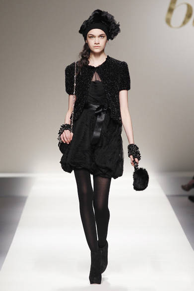 <strong>blugirl｜ブルーガール</strong>　2012-13年秋冬コレクション速報