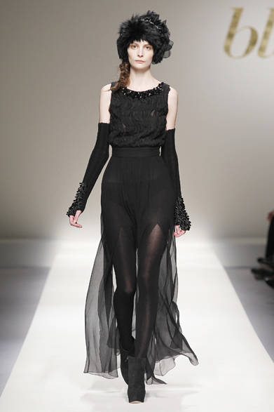 <strong>blugirl｜ブルーガール</strong>　2012-13年秋冬コレクション速報