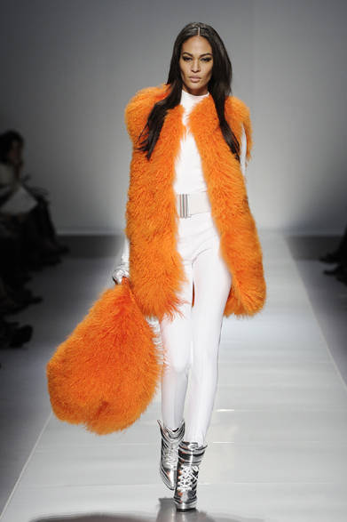 <strong>Blumarine｜ブルマリン</strong>　2012-13年秋冬コレクション速報