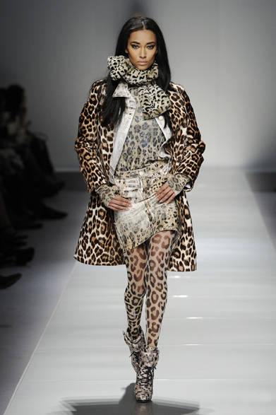 <strong>Blumarine｜ブルマリン</strong>　2012-13年秋冬コレクション速報