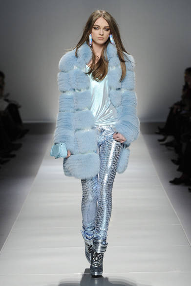 <strong>Blumarine｜ブルマリン</strong>　2012-13年秋冬コレクション速報