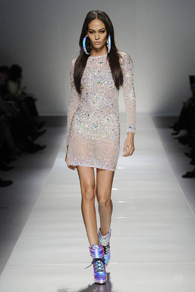 <strong>Blumarine｜ブルマリン</strong>　2012-13年秋冬コレクション速報