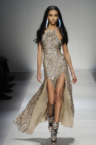 <strong>Blumarine｜ブルマリン</strong>　2012-13年秋冬コレクション速報