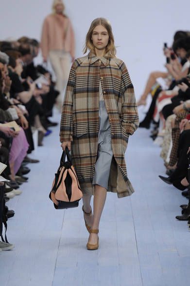 <strong>Chloé｜クロエ</strong>　2012-13年秋冬コレクション速報