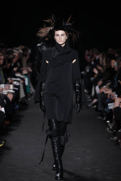 <strong>ANN DEMEULEMEESTER｜アン ドゥムルメステール</strong>　2012-13年秋冬コレクション速報