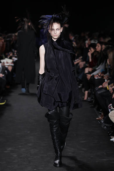 <strong>ANN DEMEULEMEESTER｜アン ドゥムルメステール</strong>　2012-13年秋冬コレクション速報