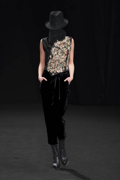 <strong>A.F.VANDEVORST｜A.F.ヴァンデヴォースト</strong>　2012-13年秋冬コレクション速報