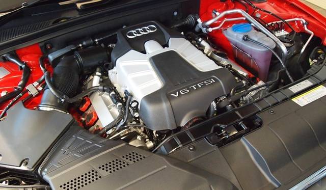 <strong>Audi S4｜アウディ S4</strong>