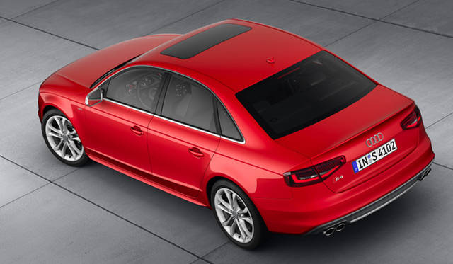 <strong>Audi S4｜アウディ S4</strong>（本国仕様）