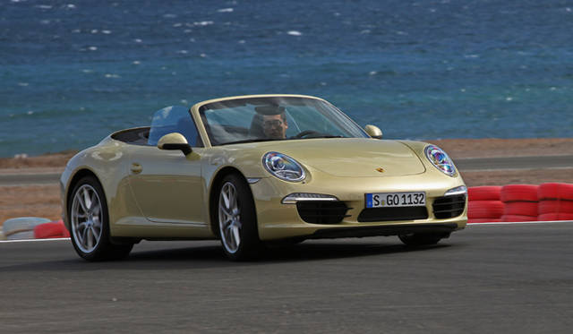 <strong>Porsche 911 cabriolet｜ポルシェ 911 カブリオレ</strong>