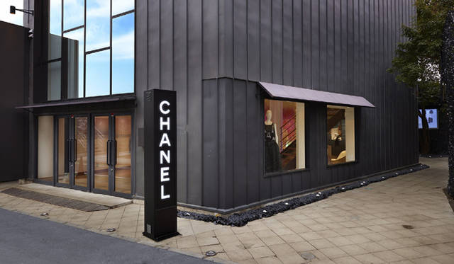 <strong>CHANEL│シャネル</strong>　秘密めいた隠れ家のような期間限定「東京ポップアップブティック」オープン