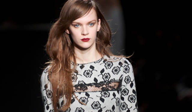 <strong>NINA RICCI｜ニナ・リッチ</strong>　2012年秋冬コレクション