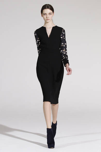 <strong>Vicotira, Victoria Beckham｜ヴィクトリア ヴィクトリア・ベッカム</strong>　2012-13年秋冬コレクション速報　