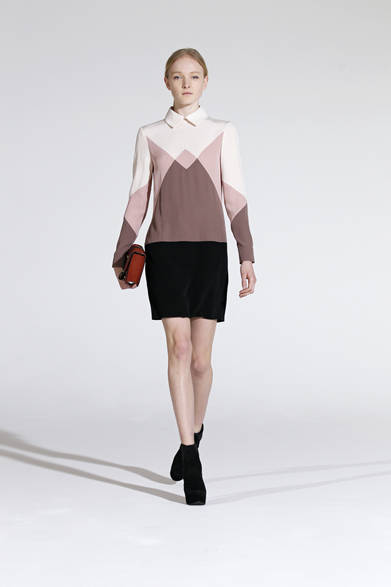 <strong>Vicotira, Victoria Beckham｜ヴィクトリア ヴィクトリア・ベッカム</strong>　2012-13年秋冬コレクション速報　
