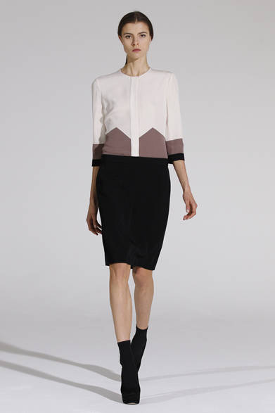 <strong>Vicotira, Victoria Beckham｜ヴィクトリア ヴィクトリア・ベッカム</strong>　2012-13年秋冬コレクション速報　