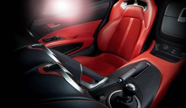 <strong>SRT Viper｜SRTバイパー</strong>