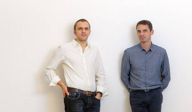 <strong>Niessing│ニーシング</strong>　ショップのデザインを手がけたのは「ドレイフォーム」。世界的権威を誇るデザイン賞「レッド・ドット・デザインアワードなど数かずの受賞歴をもち、ドイツ・ケルンをベースに活躍する新進気鋭のデザインユニット