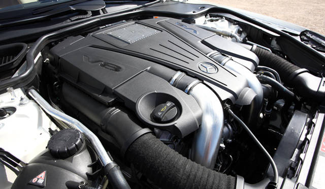 <strong>Mercedes-Benz SL-Class｜メルセデス・ベンツ SLクラス</strong>