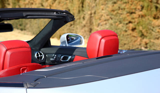 <strong>Mercedes-Benz SL-Class｜メルセデス・ベンツ SLクラス</strong>