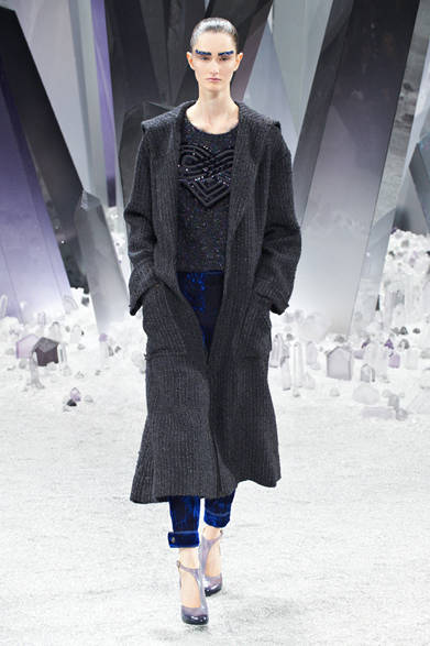 <strong>CHANEL｜シャネル</strong>　2012-13年秋冬コレクション速報　©CHANEL