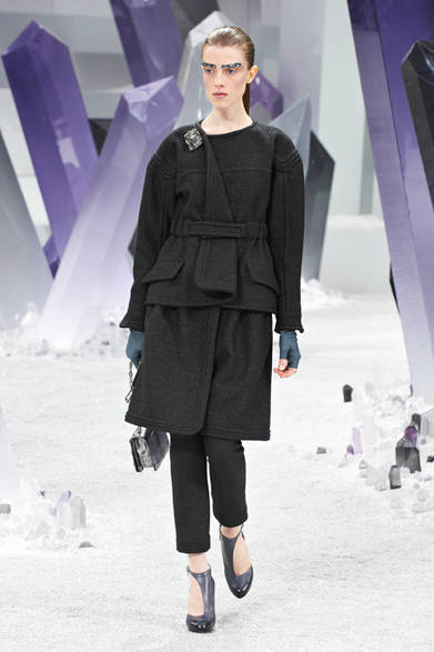 <strong>CHANEL｜シャネル</strong>　2012-13年秋冬コレクション速報　©CHANEL
