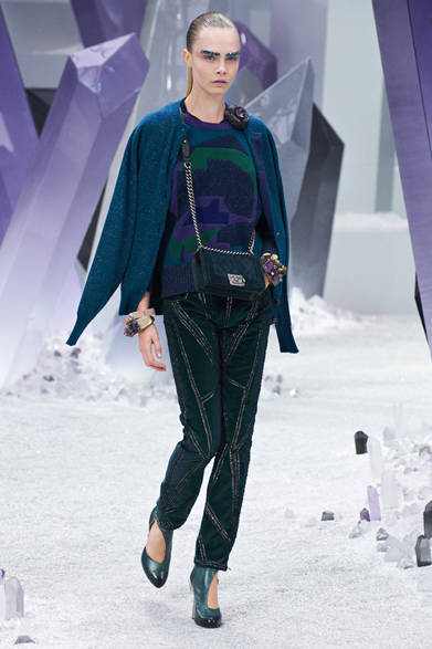 <strong>CHANEL｜シャネル</strong>　2012-13年秋冬コレクション速報　©CHANEL