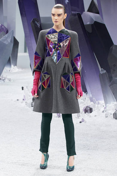 <strong>CHANEL｜シャネル</strong>　2012-13年秋冬コレクション速報　©CHANEL