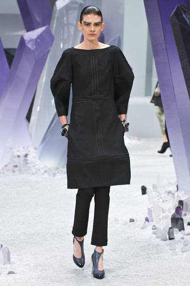 <strong>CHANEL｜シャネル</strong>　2012-13年秋冬コレクション速報　©CHANEL