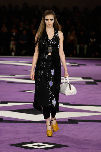 <strong>PRADA｜プラダ</strong>　2012-13年秋冬コレクション速報