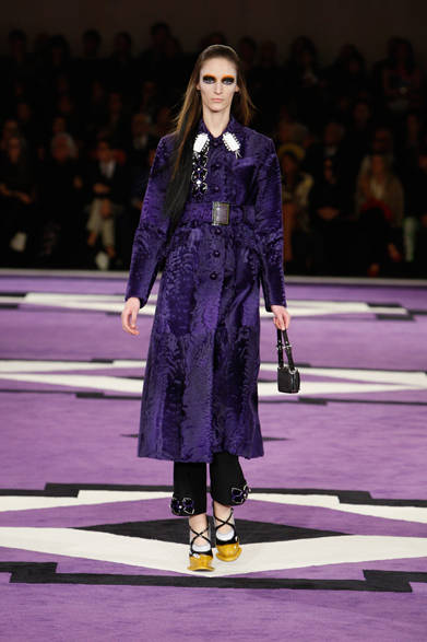 <strong>PRADA｜プラダ</strong>　2012-13年秋冬コレクション速報