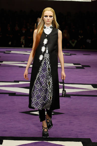 <strong>PRADA｜プラダ</strong>　2012-13年秋冬コレクション速報