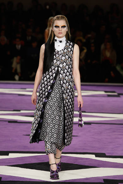 <strong>PRADA｜プラダ</strong>　2012-13年秋冬コレクション速報