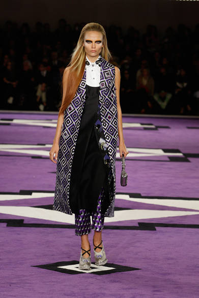 <strong>PRADA｜プラダ</strong>　2012-13年秋冬コレクション速報