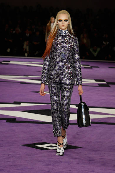 <strong>PRADA｜プラダ</strong>　2012-13年秋冬コレクション速報