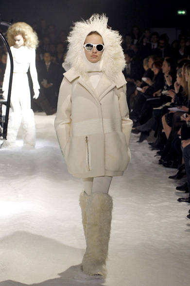 <strong>MONCLER GAMME ROUGE｜モンクレール ガム・ルージュ</strong>　2012-13年秋冬コレクション速報