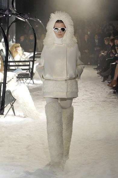 <strong>MONCLER GAMME ROUGE｜モンクレール ガム・ルージュ</strong>　2012-13年秋冬コレクション速報