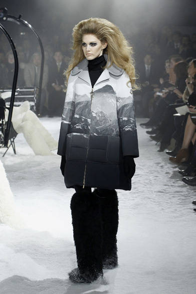 <strong>MONCLER GAMME ROUGE｜モンクレール ガム・ルージュ</strong>　2012-13年秋冬コレクション速報